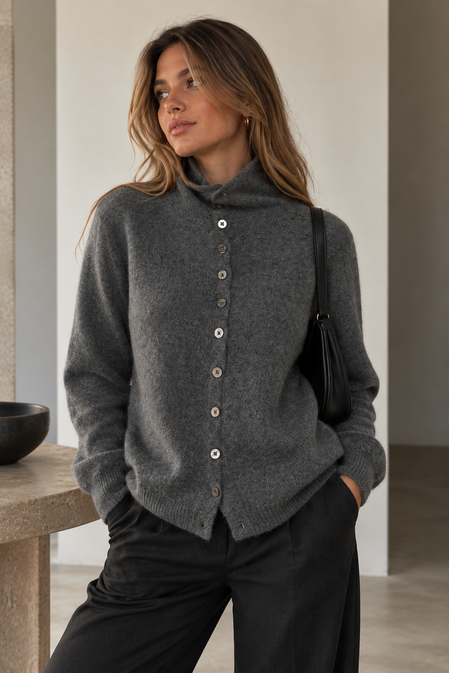 Cardigan Gris Cuello Alto